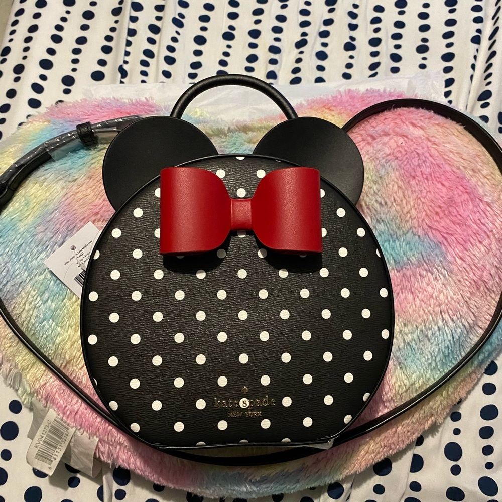 💯 Authentic Kate spade Minnie crossbody